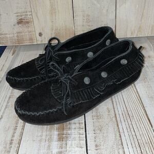 Minnietonka Black Suede Moccasin's‎ Women's shoe Size 7.5